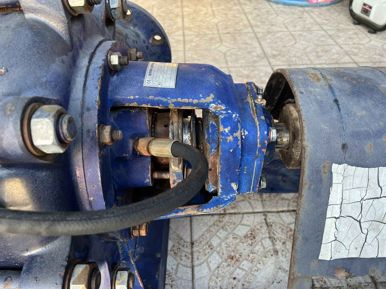 مضخة توركي
ما مفتوح و ماملفوف

مستعمل شي قليل 

50 حصان 

3 بشارات

5❌4

شفت ستيل

( محل رضوان )

دهوك صناعة سيميل 

*********** واتس اب مفتوح 9 صباحا اى 5 مساء
