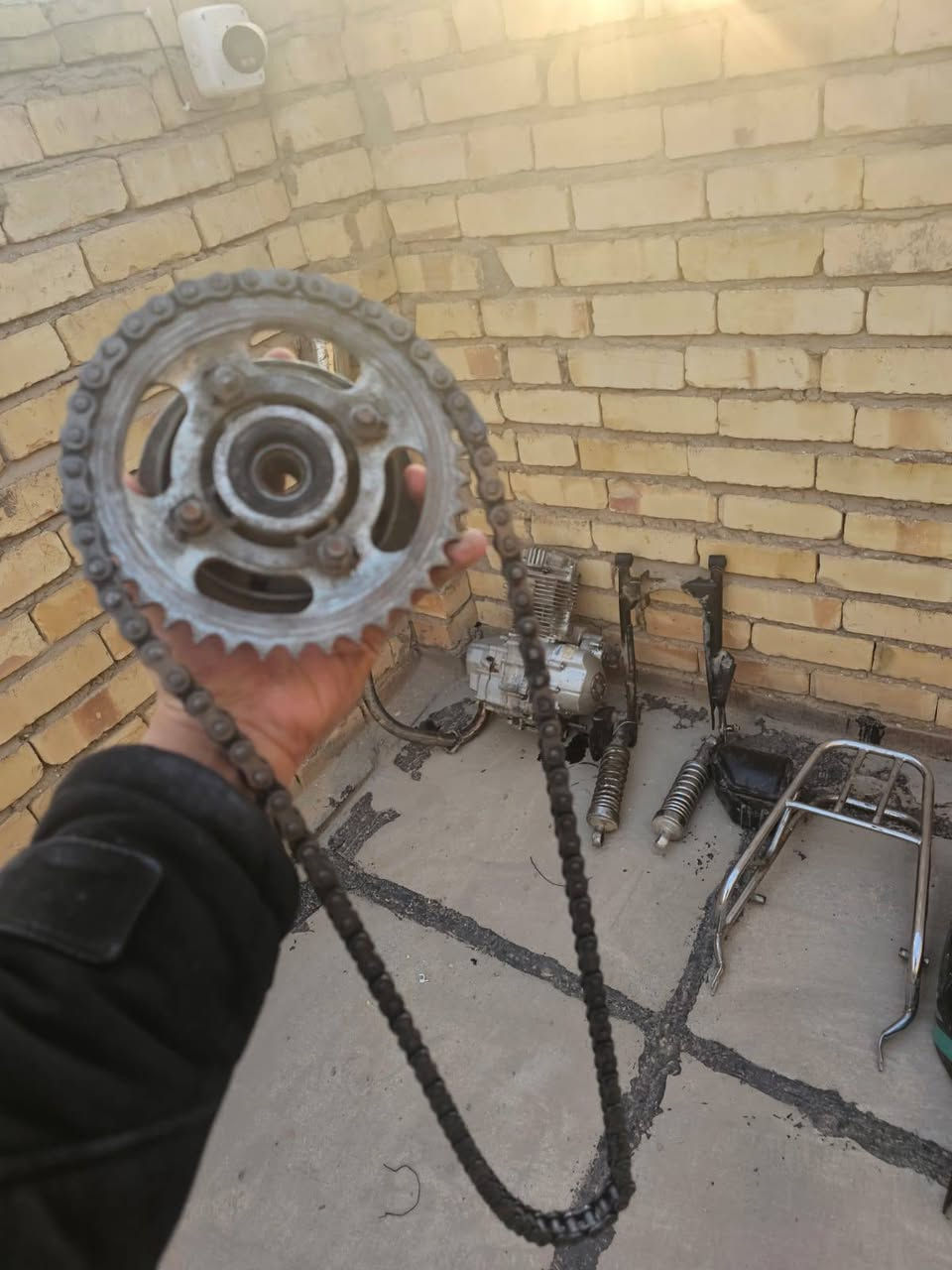 سلام عليكم شواصي 2 واحد بي صدر كامل واحد فارغ وغراض ومكينه بيه خيط تبخير بس وغراض دراجه سعر 200وبيهن مجال ابيع شلع


**إذا كنت صاحب هذا الإعلان وتريد حذفه لأي سبب، رجاءا أرسل رسالة إلى الدعم الفني**