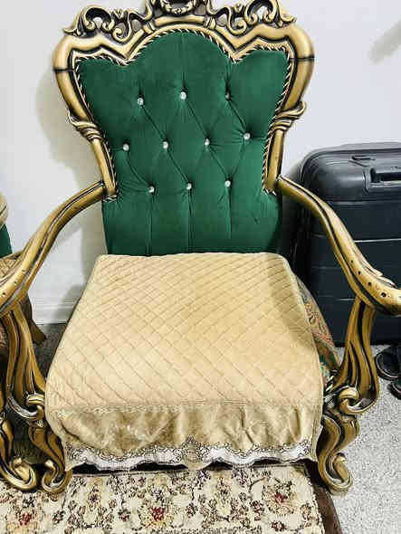 تخم تركي كلاسيك درجة أولى للبيع

🛋️ المحتويات:
 • 4 كراسي
 • قنفتين كبار

📍 العنوان: الأمين الثانية – السدة قرب ساحة زمن
📞 للتواصل: ***********

💰 السعر: مليون دينار فقط
