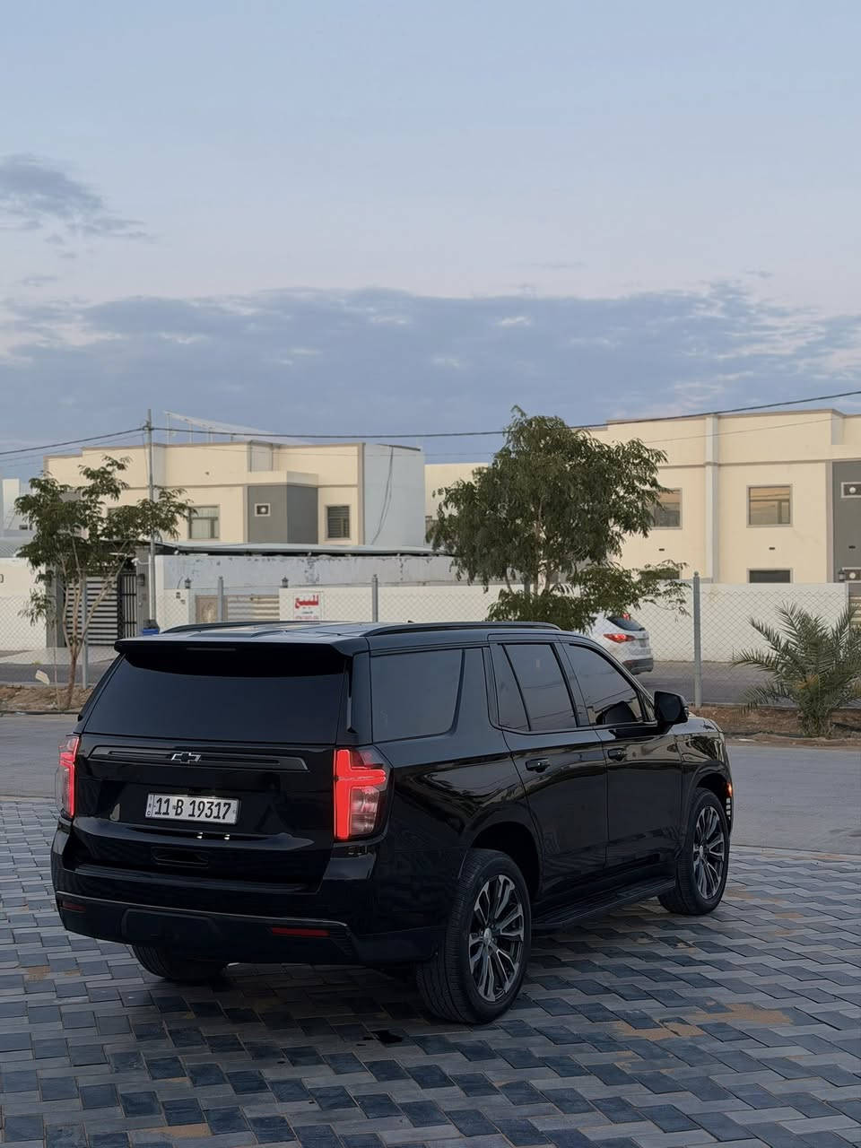 الـنوع : شوفرليت ✔️ 

الفــئة :   تاهو   RST ✔️ 

المواصفات فول 1/1
 تجي مواصفات خاصه فول  فقط بدون جكات وعتب كهرباء 
داخل مميز مطرز بخيط احمر(vib) 

‎اللـون : اسود 🔘 

سعـة المحرك :  5.300🔥 

وارد امريكي حادث موضح بلصور    قطعتين صبغ جاملغ بنيد ☑️ 

سـنة الصـنع :2022

الحـالة : مُمتَــٰـازَة جدآ ✅  

 مرقم بغداد

المسـافة المقطـوعة :  133000km
السعر 410🌹🌹وبيها مجال
👇👇👇👇👇
للاستفسار 
*********** 📞
