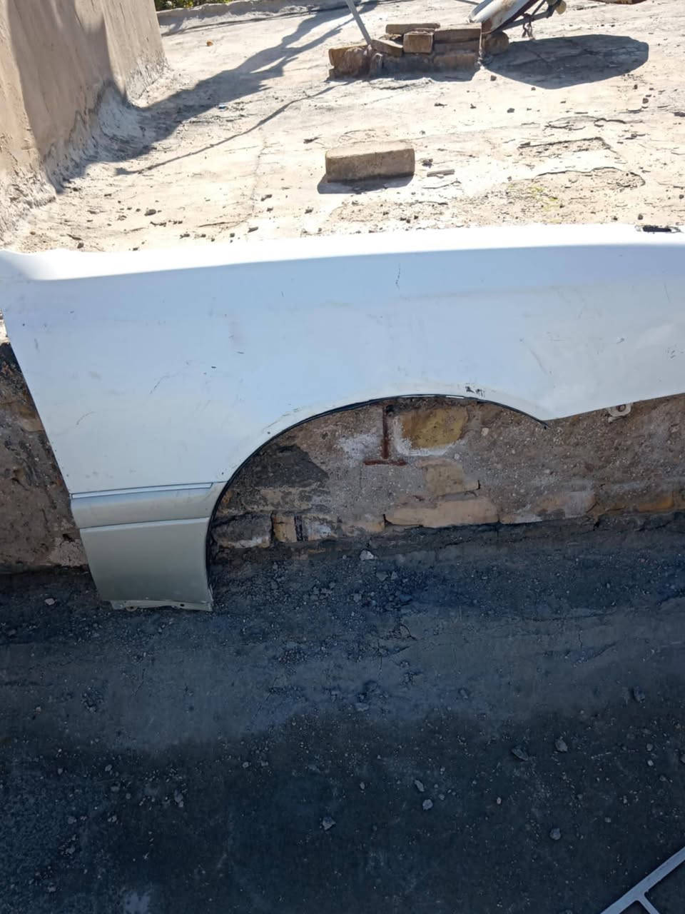 السلام عليكم بستم كامل راس الثور للبيع مكان ديوانيه شاميه ***********
