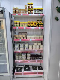 تم بعون الله افتتاح مخللات وألبان الزيتون تجدون كل ما تحتاج السفرة الع...