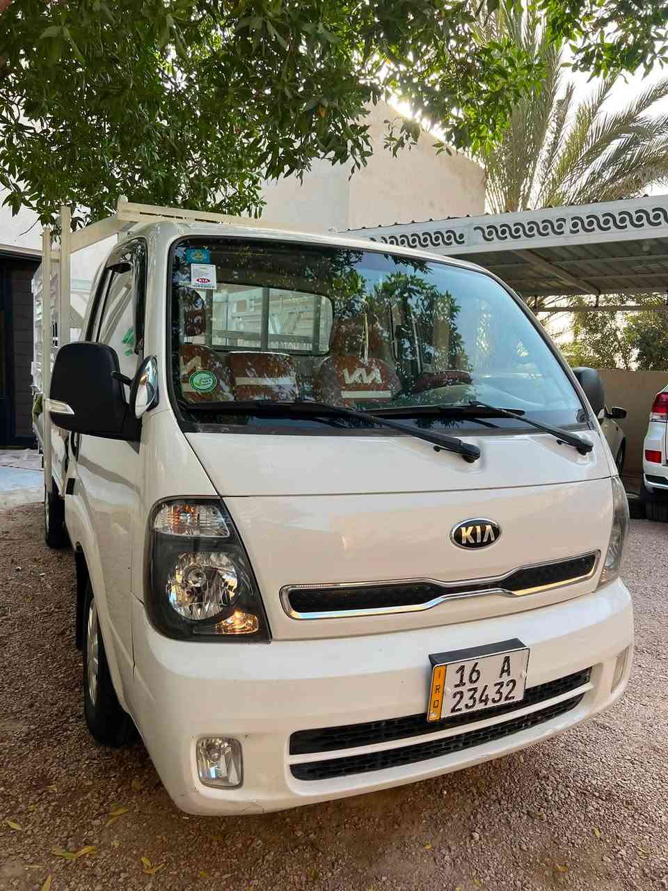 سلام عليكم
للبيع كيه بنكو موديل 2018 
رقم قادسيه دولي بااسمي 
مكفوله كفاله عامه 
محرك كير حداده تبريد كله شرط 
تخم تاير 
سياره جديده ماشيه 150 ألف 
جاهزه من كلشي 
السعر 118 مكان سماوه 
***********
***********
