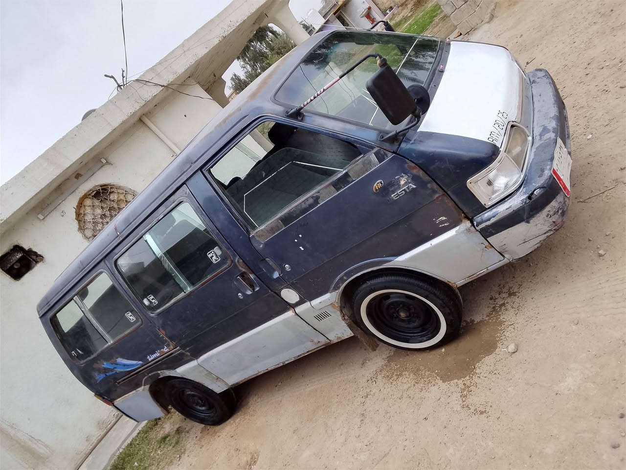 سلام عليكم كيه بسته للبيع موديل ٩٥رقم  بغداد مشروع وطني سنويه  ساقطه ٢١ تحويل مباشر أو وكاله قيادة سياره سمكره جديدداخل نضيف  اكسن نضيف تخم تاير كهربائيات شغاله كير نضيف مكرك بي خيط بخار االسعر.٢٧العنوان بغداد ابي غريب هاتف*********** هاتف ***********
