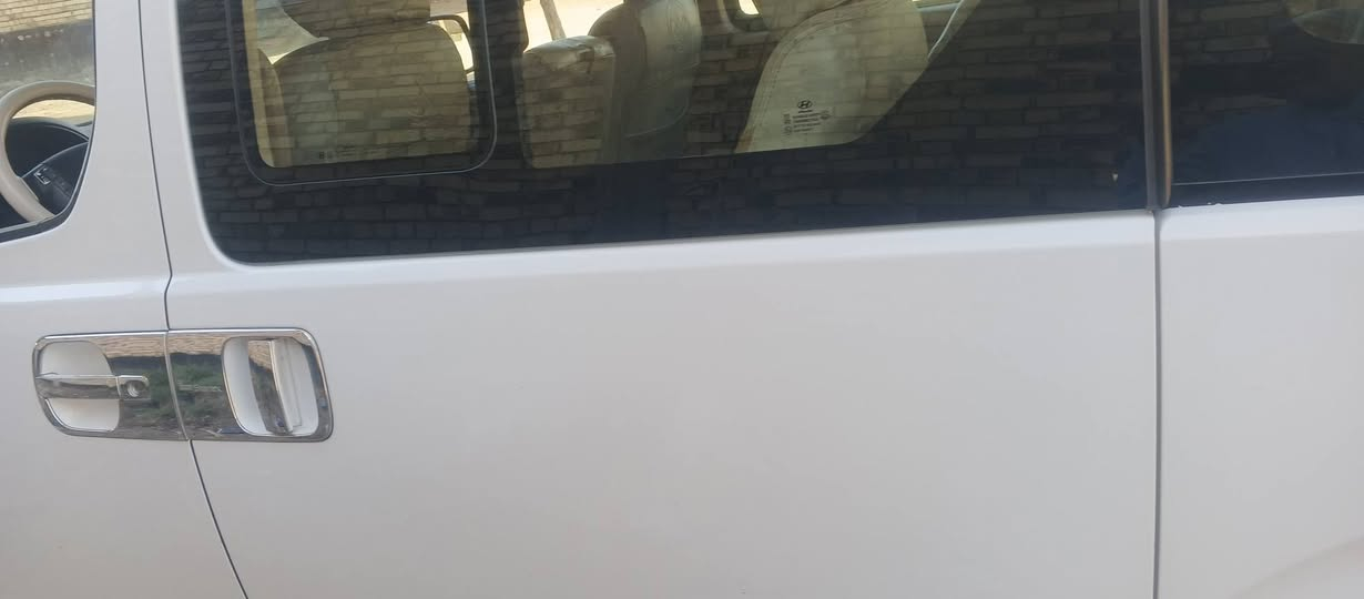 استاركس 18 مسكر نضيفه جدا رقم بابل باسمي مصفرة من كلشي كفالة عامه من كلشي خليجي مال جناي للبيع فقط على سنوار ***********
