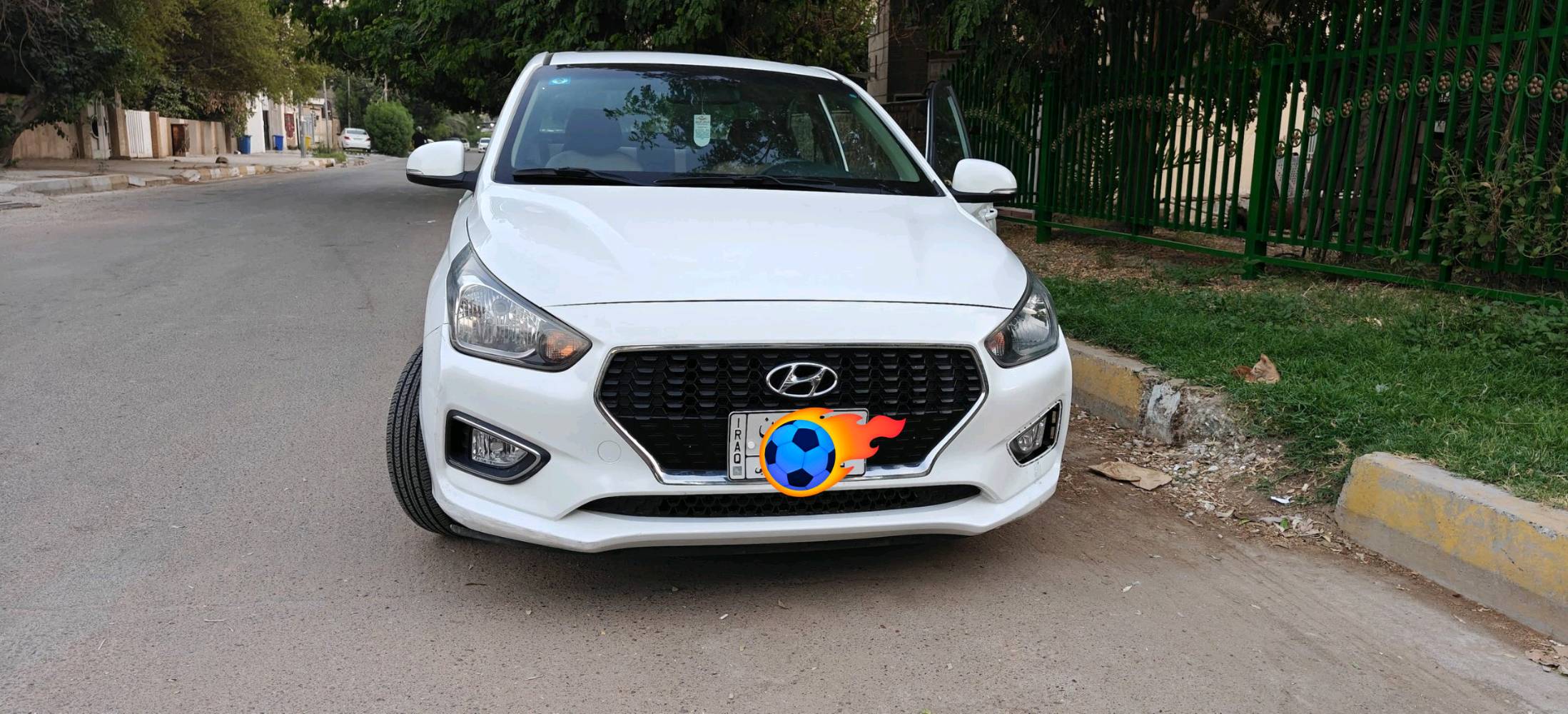 سياره هيونداي رينا خليجي 2020 
مواصفات
فتحه 
جامات كهرباء 
حساسات خلفية 
شاشه 
كامره دواره 
داخل لونين
4 سلندر 
السياره بدون صبغ بيها فقط بارد 
السياره جديده ماشيه 45 الف
تبريد ثلج السياره جاهزه مال بيت مابيها برغي نقص 
رقم بغداد تحويل ثاني يوم 
السعر 95 وبي مجال
