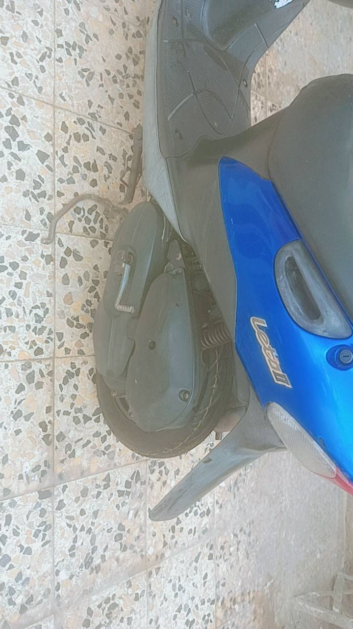 دراجه سعره 300وبيها مجال***********
