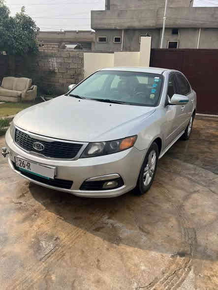 كيا اوبتما 2010 كوري
رقم صلاح الدين دولي هزه جديده سنويه الى 2030

محرك 2000 دوش

ضررها بجهة اليمين معجون شبر بين الابواب وهلال الجاملغ الخلفي

ومرشوشات 

السعر 100

بيع او مراوس حسب القناعة

الشراي فقط يتصل

***********
