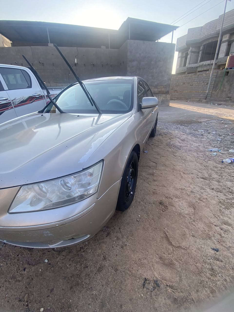 سلام عليكم سوناتا للبيع او مراوس 2008خليجي بيها جاملق الكدام سياره كامله وحلوه تخبل مكينه كير حداديه كلهن حلوات مكان البصره الجزيره السعر 85بيها مجال رقم الهاتف ***********
