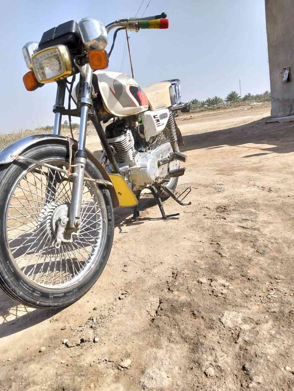 دراجه للبيع تايكر موديل 23 كلك كلك مكفوله كفاله عامه رايدها 400 وبيها مجال قليل مكان ديوانيه دغاره للتصال ***********
