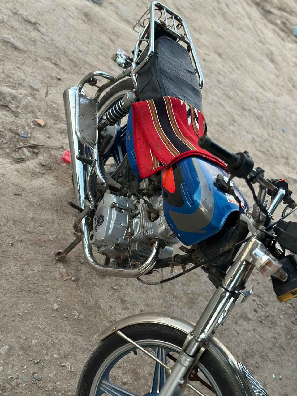 بارت موديل 19 طالعه ب 2020 شهر السابع من معرض الكرار يعني بوجهك للترقيم وياله جديده كهربائيات شغاله كله جديده 
مكاني شطره 
#سعر_650_وبيه_مجال 
***********
