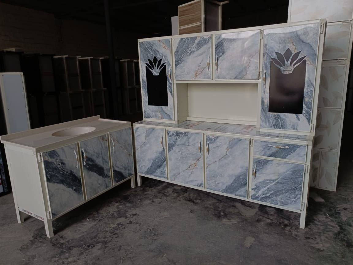 #تخفيضات
كاونتر المنيوم مترين والسنك متر و20
السعر 300الف
للحجز والاستفسار خاص


**إذا كنت صاحب هذا الإعلان وتريد حذفه لأي سبب، رجاءا أرسل رسالة إلى الدعم الفني**