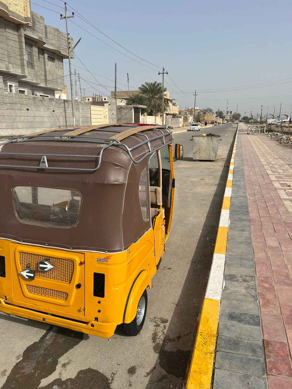 سلام عليكم تكتك لبيع 22شهر 4 كفاله عامه من كلشي ***********
