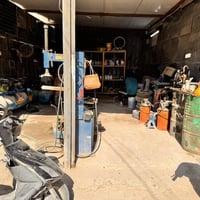 من رخصه الادمن محل للبيع غراض كلها شغلاله مكان الرائسه العبيدي شيله كا...