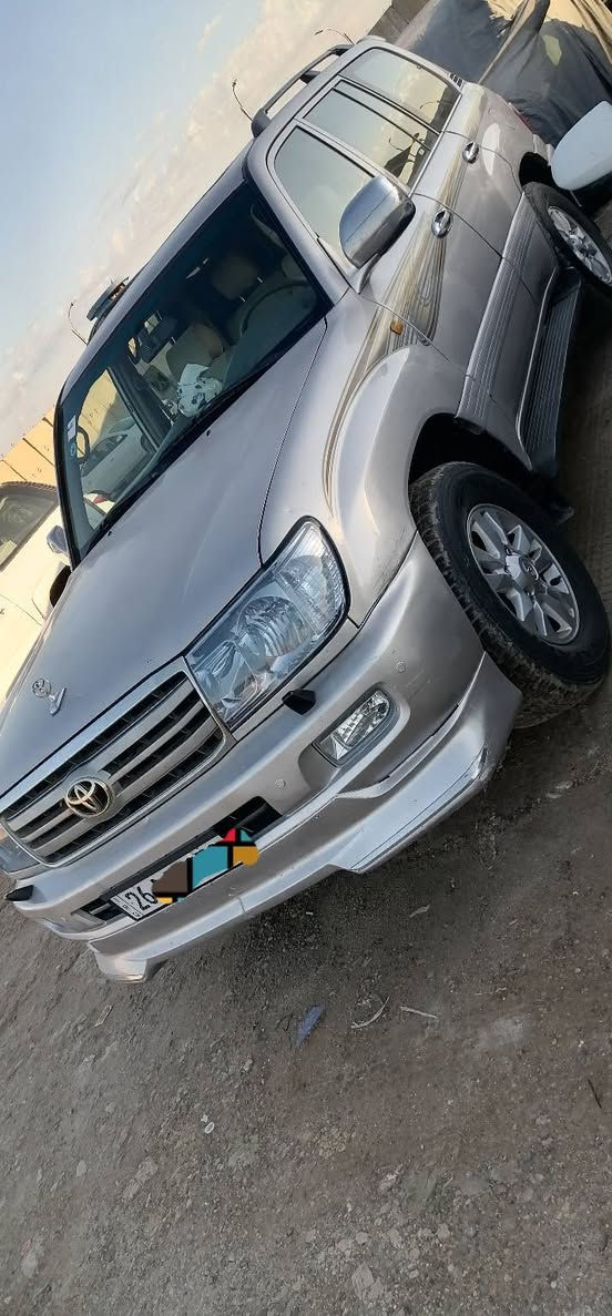 السلام عليكم لاندكروز للبيع او مراوس موديل 2003رقم صلاح الدين الدولي بسمي مكفوله هعامه كير ومحرك وثلث قطع تبريد حساسات خلفي وامامي شاشات فول مواصفات ثلاجه السياره مال جناي الاستفسار ***********
