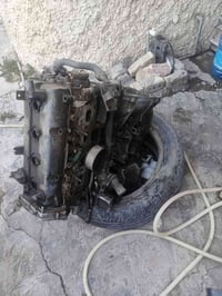 مكينه نيسان يرفان ناصي بيه كسر بل سلاندر الذرع كسر السلندر ابيع عل وضع...