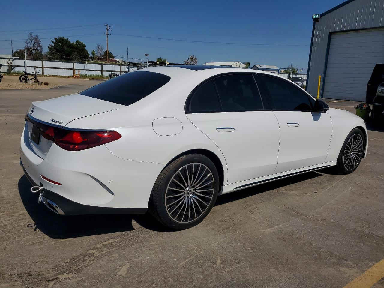 سياتل للمزادات الامريكيه
مزاد يوم21/5/2026
MERCEDES-BENZ E 350 4MATIC
الموديل 2025
الممشى 6,812 mi
الحادث كما موضح بالصور
كمرك السياره يكون على سعر فتنوره الشراء بشرط ان دخول السياره يكون باسم الشركه
للاستفسار الاتصال على ***********
***********
او زياره موقعنا المستنصريه قرب محطه وقود المستنصريه
اوقات العمل من الساعه 3:00مساءا حتى الساعه 10:00ليلا

