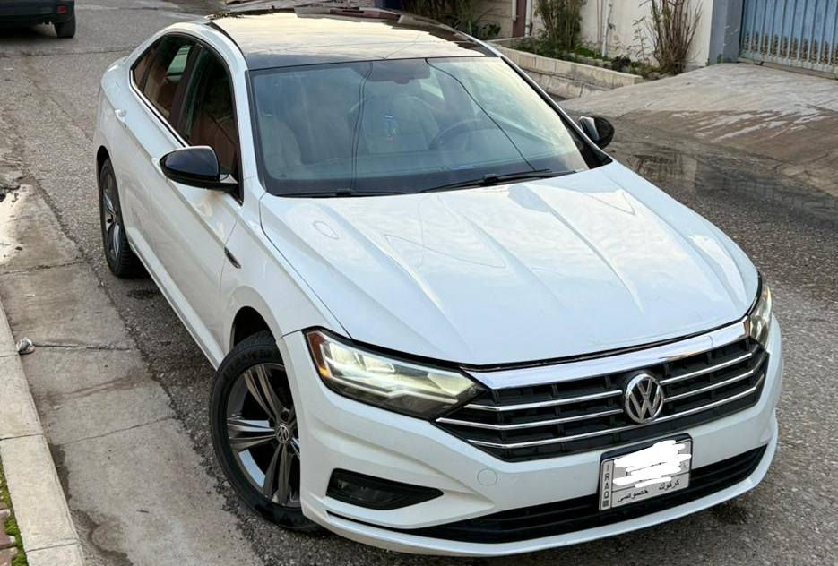 جيتا موديل 2019 مواصفات R line_ رادار امامي خلفي حساسات مرايه كشنات هيتر سقف بانوراما بريك اوتو 
حجم مكينه 1.4 توربو كير محرك كهربايا ابشرط
 كلين سيارة و عنده دفتر بنزين 
السيارة ماشيه 60ميل 
سعر سيارة، 144 وبيها مجال بسيط 
مكان سيارة كركوك شرط تحويل 
السياره خير من الله مآبيه نواقص كلشي جديد بيها الحمدالله 
موصفات
1- مكينه 14 تربو
2-سايد بريك بصمه
3- اوتو هولد
4-شاشه اعطال 
5- رادار امامي خلفي توقف ذاتي
6- نقطه عمياء 
7- تحكم ستيرن فول
ويل 17 كركوك, العراق


**إذا كنت صاحب هذا الإعلان وتريد حذفه لأي سبب، رجاءا أرسل رسالة إلى الدعم الفني**