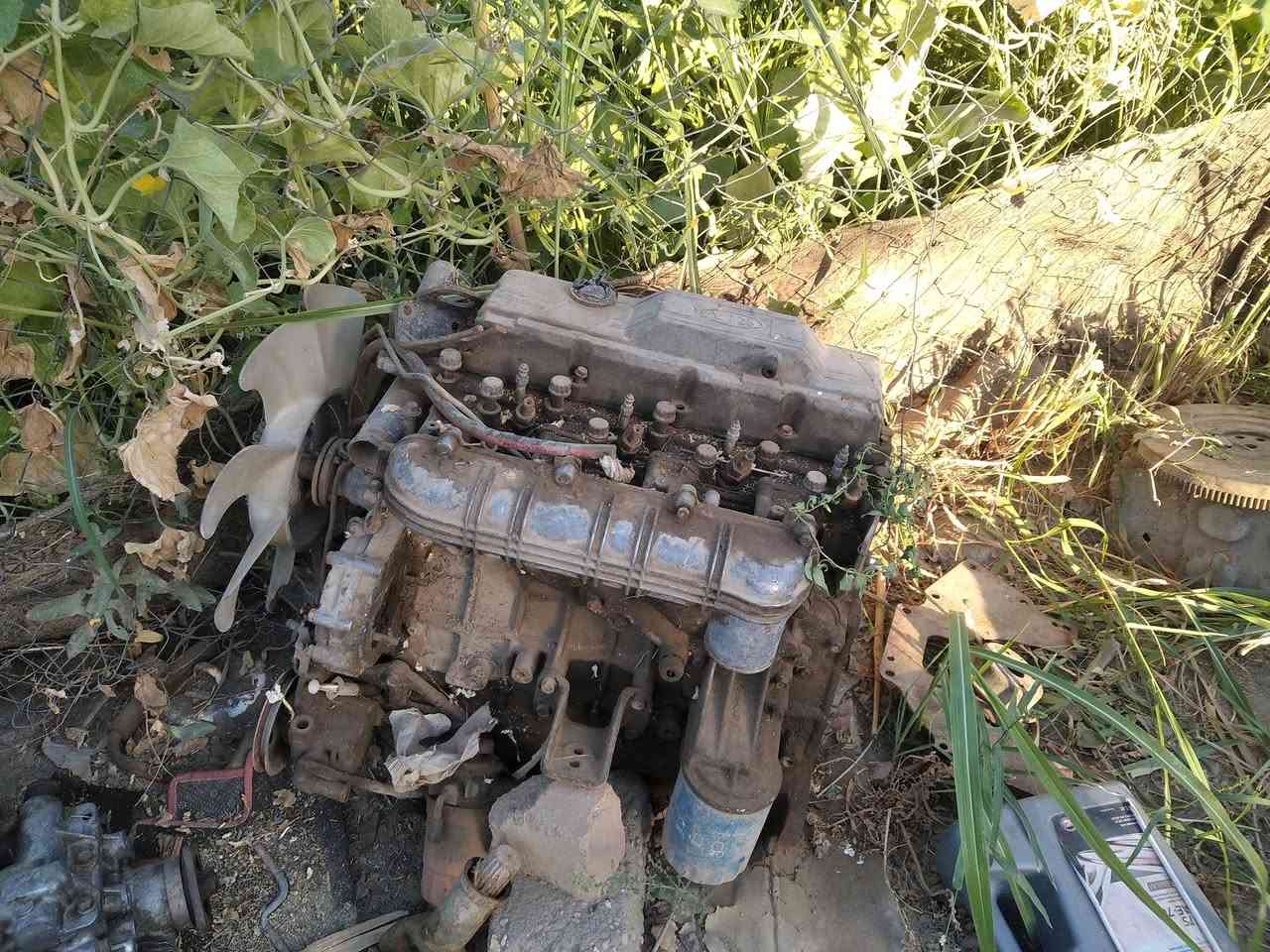 السلام عليكم مكينة وكير مال بنكو 2700 المكينة فاطره سلندر وغراظها الباقية كلها نضيفة والكير كلش نضيف مكاني بابل الهاشمية رقمي ***********خابرني وبيك خير وتدلل ما متواجد عالنت
