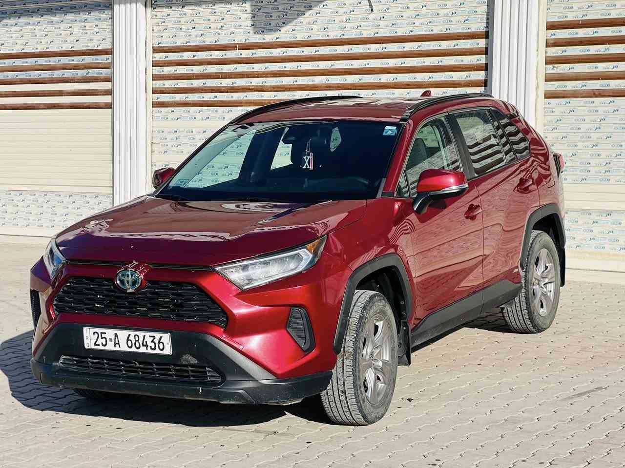 السلام عليكم 

للبيع سياره راف فور موديل 2022 موصفات LE  معروفه ماشيه 93 الف 
رقم كركوك تحويل مباشر 
والضرر موضح ب الصور 

للاستفسار  ‭0781 907 3267‬
