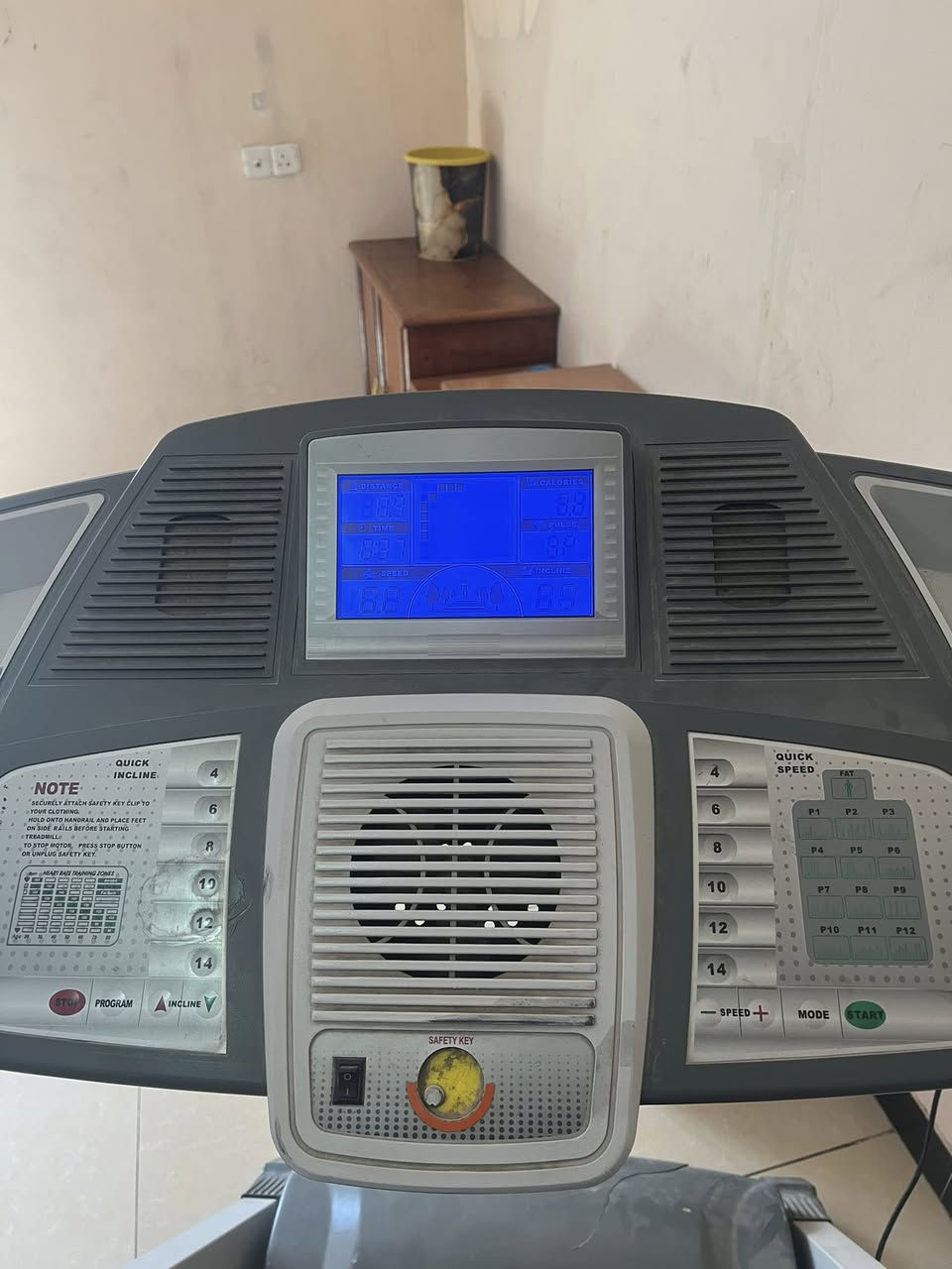 جهاز جري نظيف للبيع السعر 400 الاستفسار ***********
