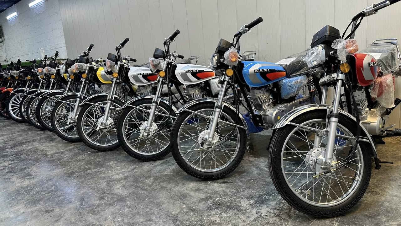 القسط الشهري 75 الف ضمان سنه صيانة 
البيع بالنقد والتقسيط 
العنوان بغداد شارع فلسطين شارع الظلال 
يوجد توصيل داخل وخارج بغداد 
للحجز والاستفسار ‭0778 114 7176‬
