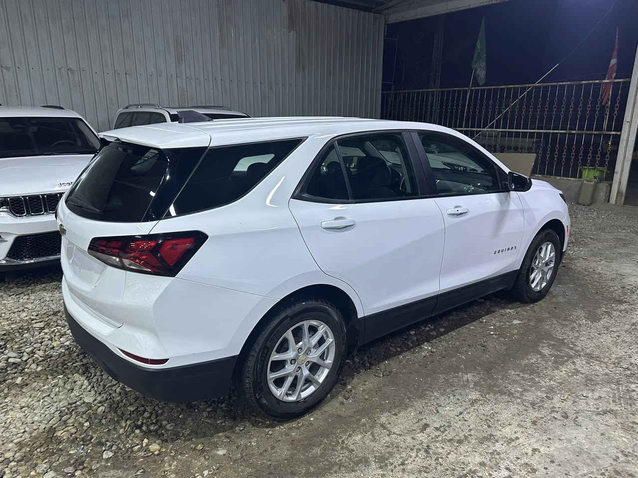 شوفرليت :كونكس
مديل:2024
مرقم:ذي قار موعوقين وكالى عامه بسم المشتري 
اصور الضرر من ضمن المنشور
سعر :182وبيها مجال 
تفاصل تصال ***********
