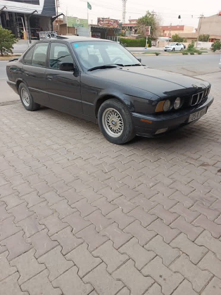 بي ام دبليو موديل ١٩٩٢ رقم كركوك رقم دولي جديد سنوية لغاية ٢٠٢٧ بسمي .... أني مكلف بالنشر اتصل بالرقم صاحبها   ***********
كير اوتوماتيك 525  .... كوبون بنزين ⛽ موجود كير ومحرك شرط لاصرف لابخار صدر شرط تايرات شرط كهربائيات كلها شغال دواخل كلش نظيف سعر ٤٣$ وبيها مجال شراي اتصل بالرقم صاحبها مكان سياره كركوك كركوك, العراق
