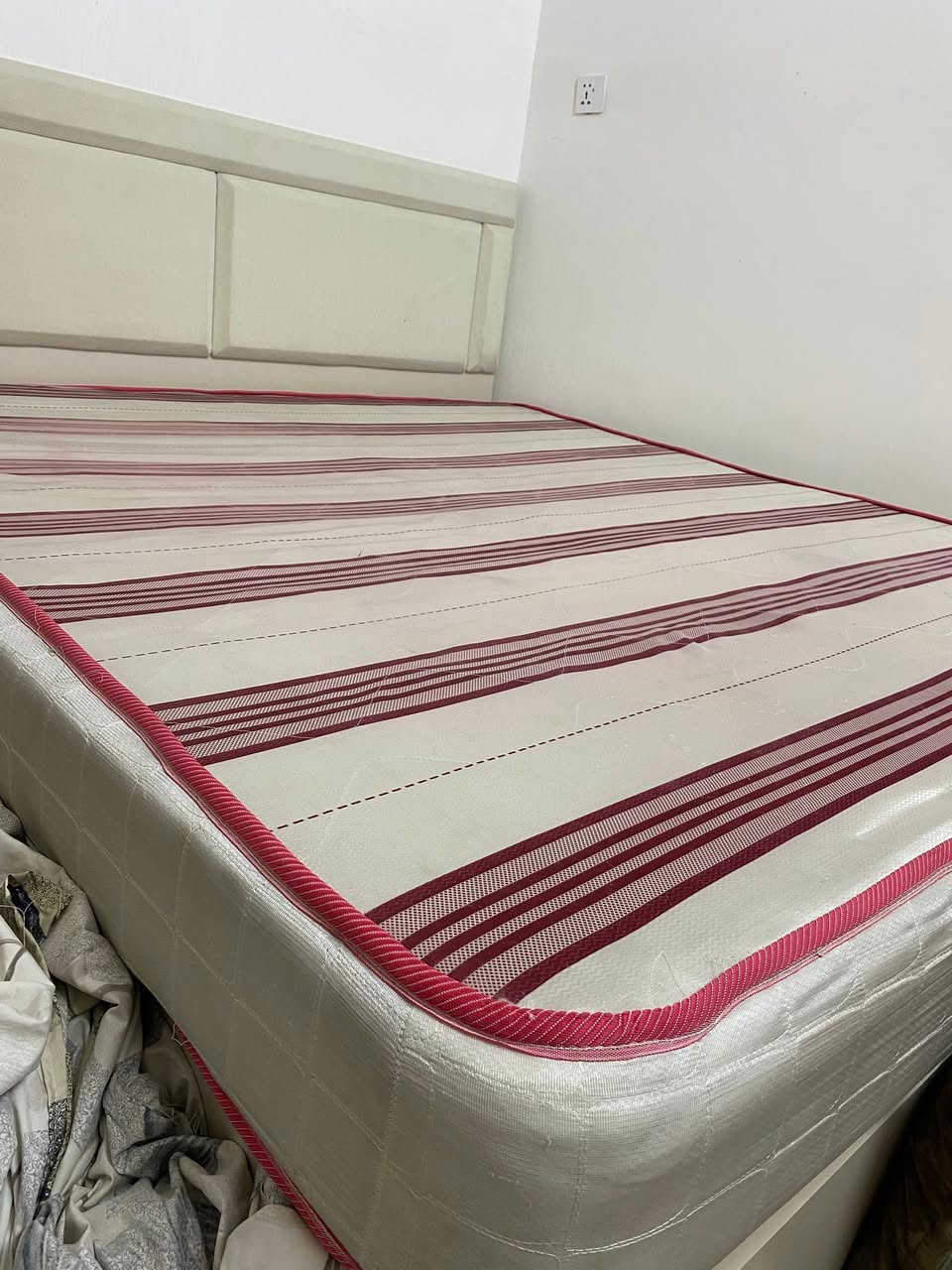 دوشك تركي نضيف حجم كبير 75وبيه مجال بغداد الامين سكينه


**إذا كنت صاحب هذا الإعلان وتريد حذفه لأي سبب، رجاءا أرسل رسالة إلى الدعم الفني**