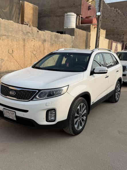 سورنتو خليجي موديل 2014 موصفات كويتي بدون فتحه  رقم بغداد تحويل مباشر بيها صبغ دعاميه الخلفيه فقط سونار مرفوق مع الصور  السعر 185 وبيها مجال استفسار ***********
