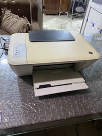 طابعة HP ملونة • سكانر • توصيل