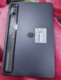 ايباد ريد مجك أسترا • ذاكرة ٢٥٦ • رام ١٢