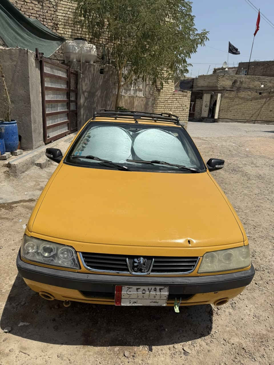 بيجو لميس 2015 للبيع
السيارة كامله مابيها اي نقص
بدون صبغ ولا تبديل اي شي
مبدل بيها باتري ودايمنو وباور جديد بدايه السنة
تبريد ثلج❄️ 
تجي وتفحص بعينك

السعر 38
بغداد الشعلة/ ***********
متوفر واتساب
