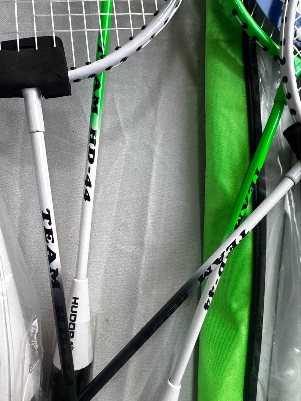 مضارب ريشة ع د 4 وشبكة وريشه 
بكج كامل البصرة, العراق


**إذا كنت صاحب هذا الإعلان وتريد حذفه لأي سبب، رجاءا أرسل رسالة إلى الدعم الفني**