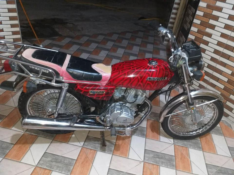 دراجه للبيع ارشه كفاله موديل 18شراي يتصل متوازي عله بيعتهه

‭0787 547 4218‬
