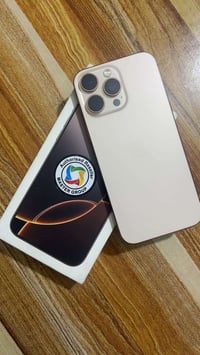 ايفون 16 برو ماكس ماستر 256 /اخو الجديد / السعر 1350/الرقم 07714446304...