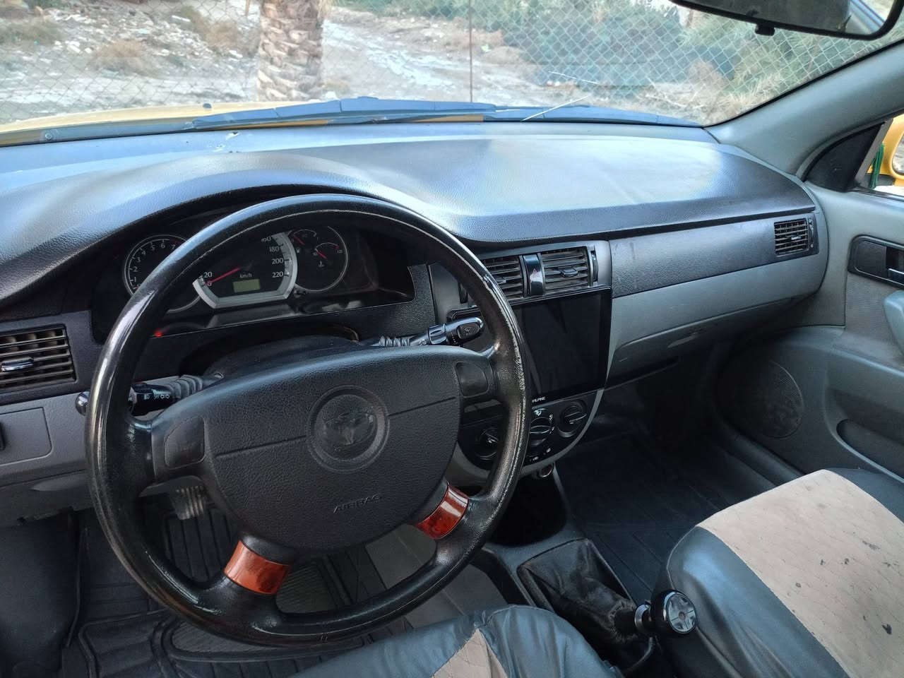 سلام عليكم اوبتره موديل 2007 كير عادي مكينه وكير مكفولات ضربته جاملغ وبنيد حداديه نضيفه تبريد ثلج كهربائيات كله شغاله بيه طخم تايرات بيه منظومه غاز مداور ثاني يوم بسمي مراوس حسب قناعه لسعر 49 بيه مجال بسيط مكان ناصرية سوق الشيوخ ***********
