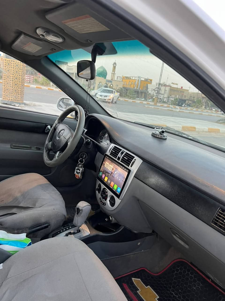 سلام عليكم اوبترا موديل 2011 سياره جاهز تبريد شرط داخل نضيف مكينه وكير فول سياره بسمي رقم ذي قار سنويه لل29 بيها ضربه بل جنطه كلش زغيره وراجعه على البارد وقطعه صبغ جوه الدوسه سياره فول ماناقصها اي شي مكان الناصريه مركز السعر 75 وبيه مجال 
ما متواجد على الفيس هاذه رقمي بيه وتساب ***********
