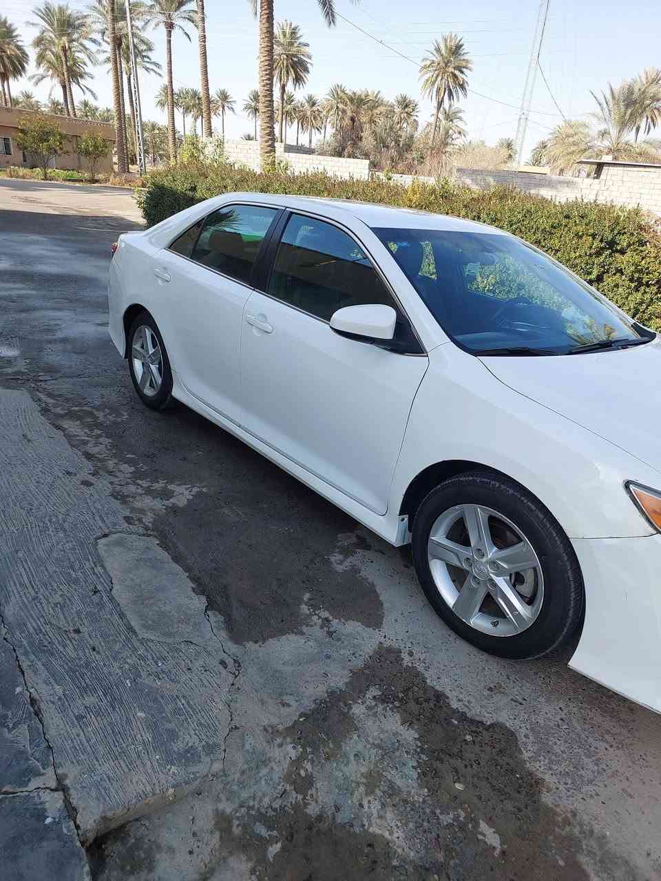 سياره كامري رقم بغداد جديد انكليزي وارد امريكي موديل ٢٠١٢ سياره بسمي تحويل ثاني يوم سياره حلوه سونار مرفوق مع صور  سعر ١٤٥ عنوان فلوجه او بغداد رقم تلفون  ***********
