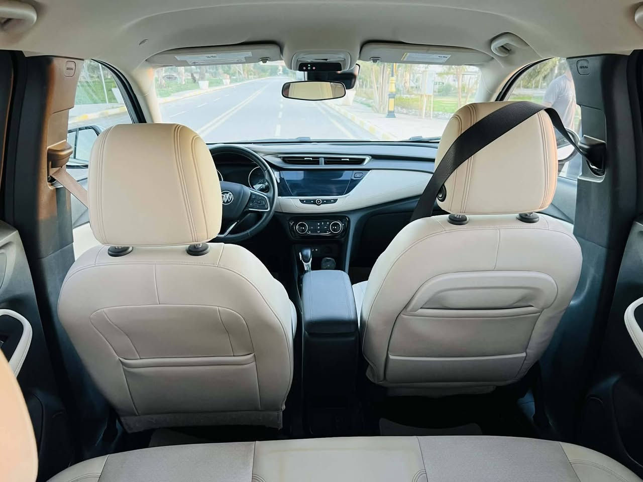 السلام عليكم
مكلف بالنشر 
بيع او مراوس بسيارة اقل بيوك انكور st 2023
تشغيل عن بعد  
محرك 1300 تيربو 
تدفئة ستيرن 
تدفئة كشنات 
داتا شو 
ممشى 55 الف 
كير كهرباء 9نمر نمر 
بدون ايرباك ونفس جاملغ مصلح ربع بس كفاله 
***********
***********
