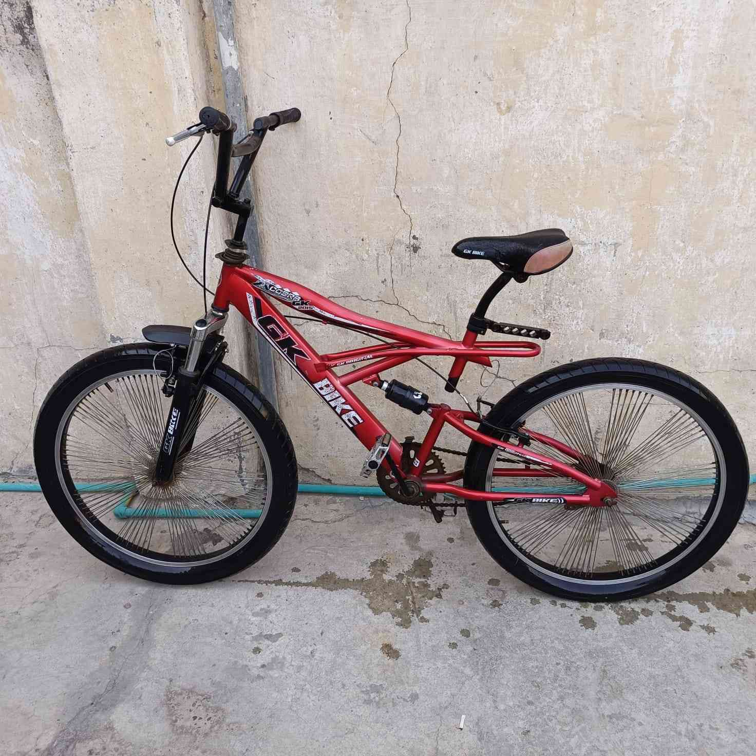 بايسكل جبلي نضافة فوول للبيع
مكاني بغداد الشعب ***********
السعر ١١٠ الف
