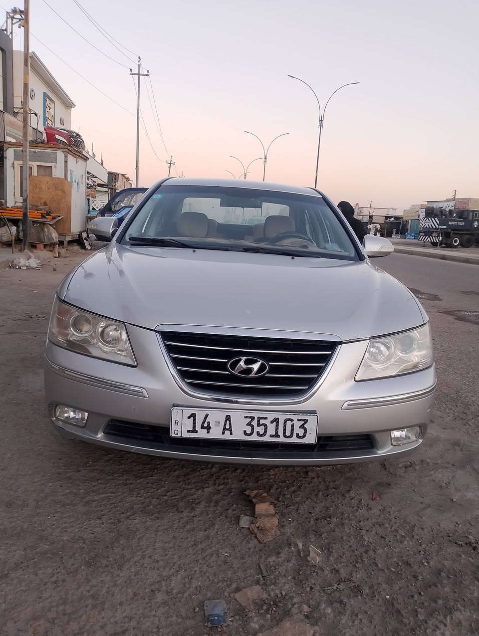 السلام عليكم سوناتا للبيع رقم بصره موديل 2008 وارد كوري سياره مكفوله من الكص والضربه القويه والعيب شرعي جاهزه ما جناي تخم تاير تبريد حداده كير ومكينه جدد سنويه 31 تحويل ثاني يوم السعر 90 مكان السياره قضاء القرنه الستفسار علئ هاذ الرقم ***********
