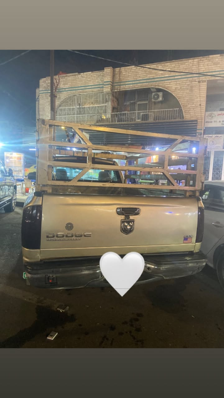 سياره دوج رام نوع المحرك 705حداديه محرك كير كله كفاله 2003رقم اربيل سعر 78ورقه وبيهه مجال (***********)
