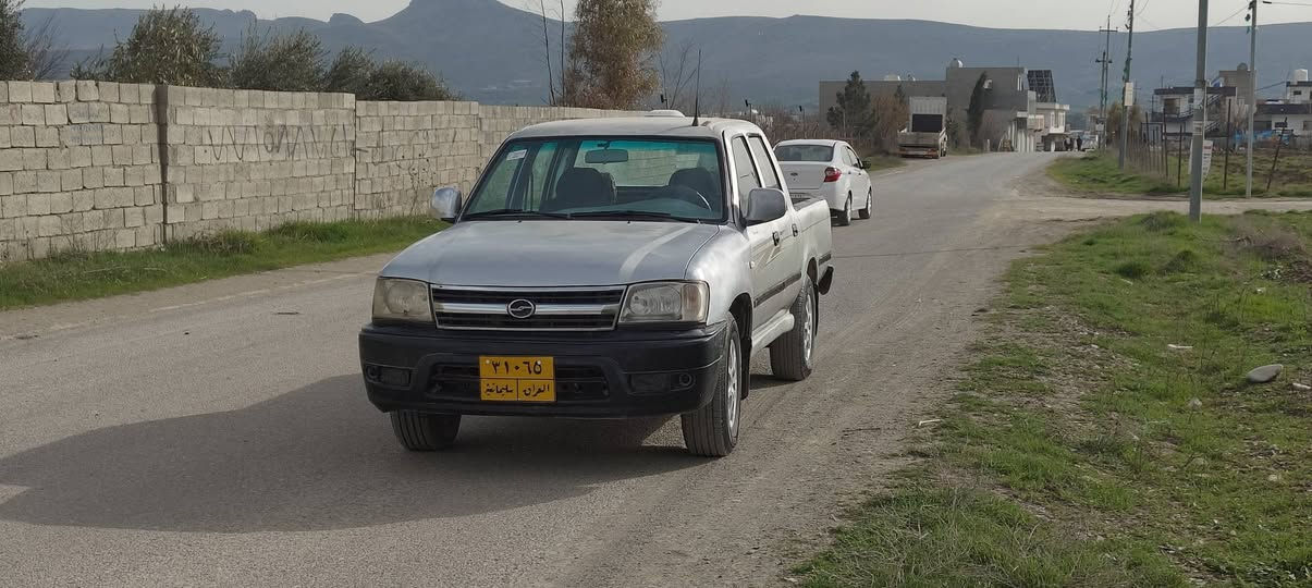 پیکاب ئەدمیڕاڵ مودێل ٢٠٠٦
ژ.م ***********
شوێن سلێمانی نرخی ٣٠گەڵا
مەکینە بەخ
گێڕوو مەکینەی بەشەرت هیچ نوقسانی نیە
ئەکسلی بەشەرت
سەنەوی بەسرچوە وکالە بەناوی خۆمانە بەشەرت تەحویل و وکالە و غرامە دەیفرۆشم
تاغم پێشی تندو تۆڵە بێ مەسرەفە
دەعم و لێدراوی نیە پێش و دواو شانو سەقفی هیچی پێوە نیە السليمانية, العراق
