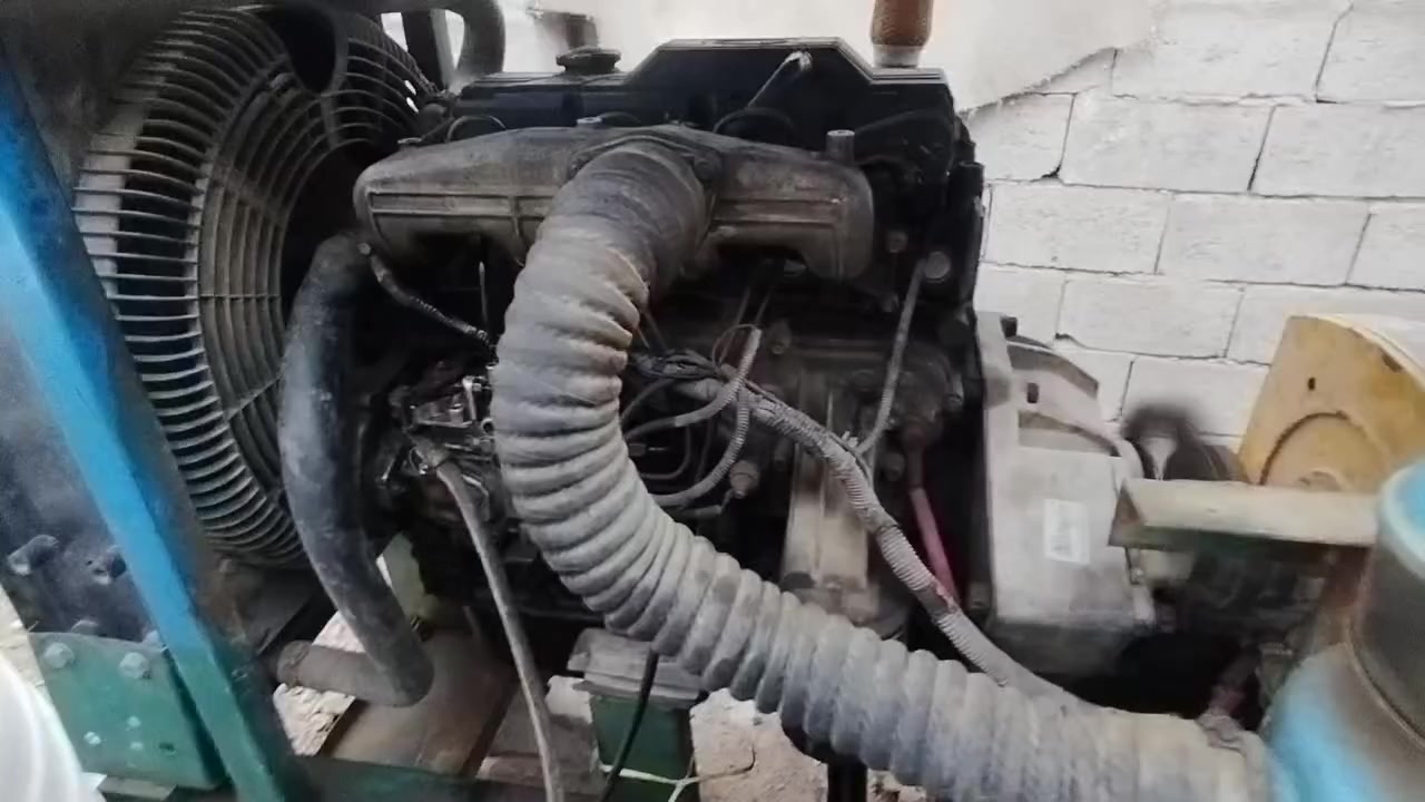 سلام عليكم مولدةكيا 2700 حجم رأس توليد 30كيڤي  مكان بغداد جسر ديالى القديم الهاتف ***********سعر 19 بيه مجال
