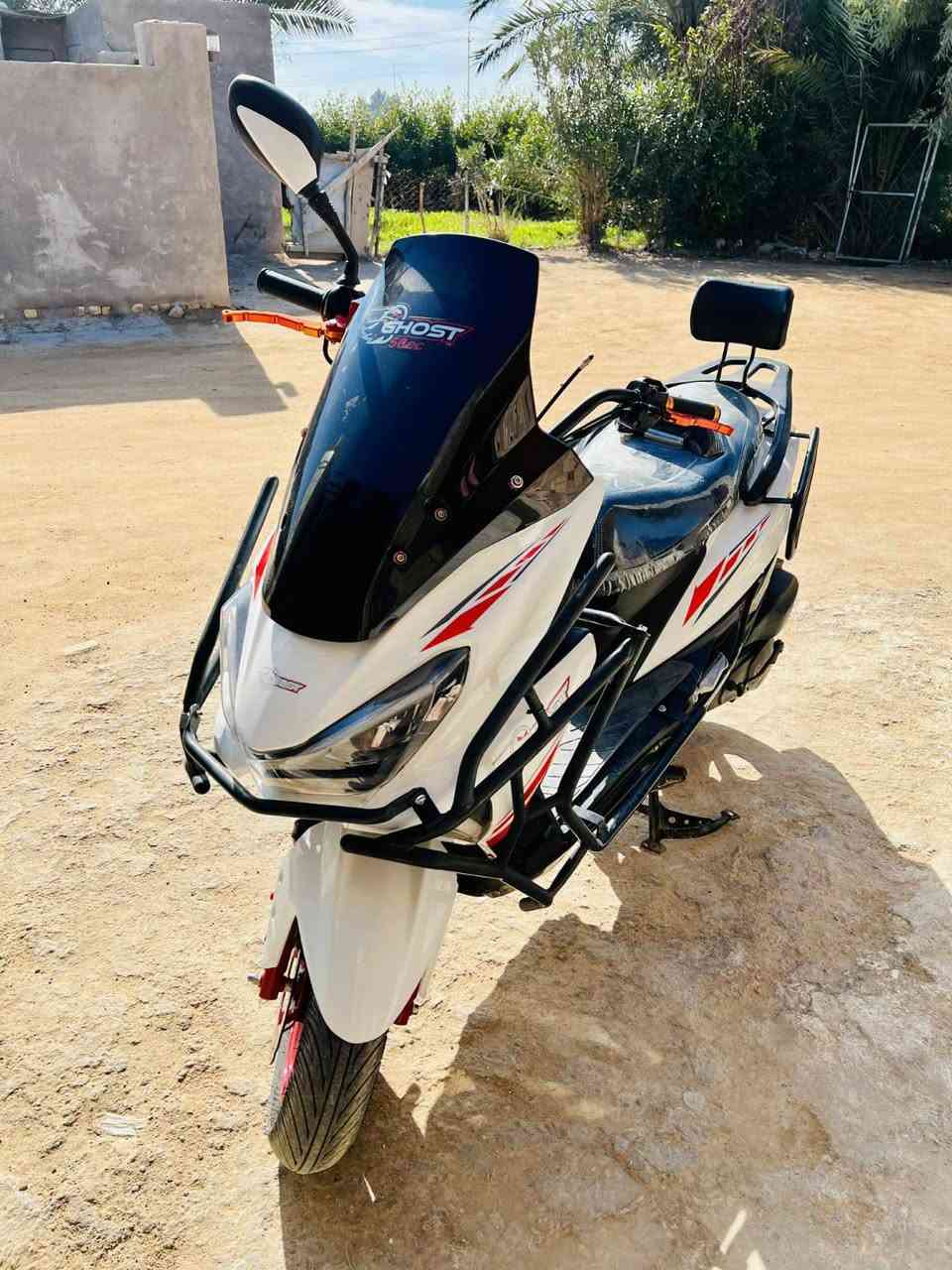 سلام عليكم دراجه تي ماكس البيع مكفوله مديل 25 مابيه اي نقص سلف كرهبايات ولا برغي مام
*********** السعر850وبيه مجال
