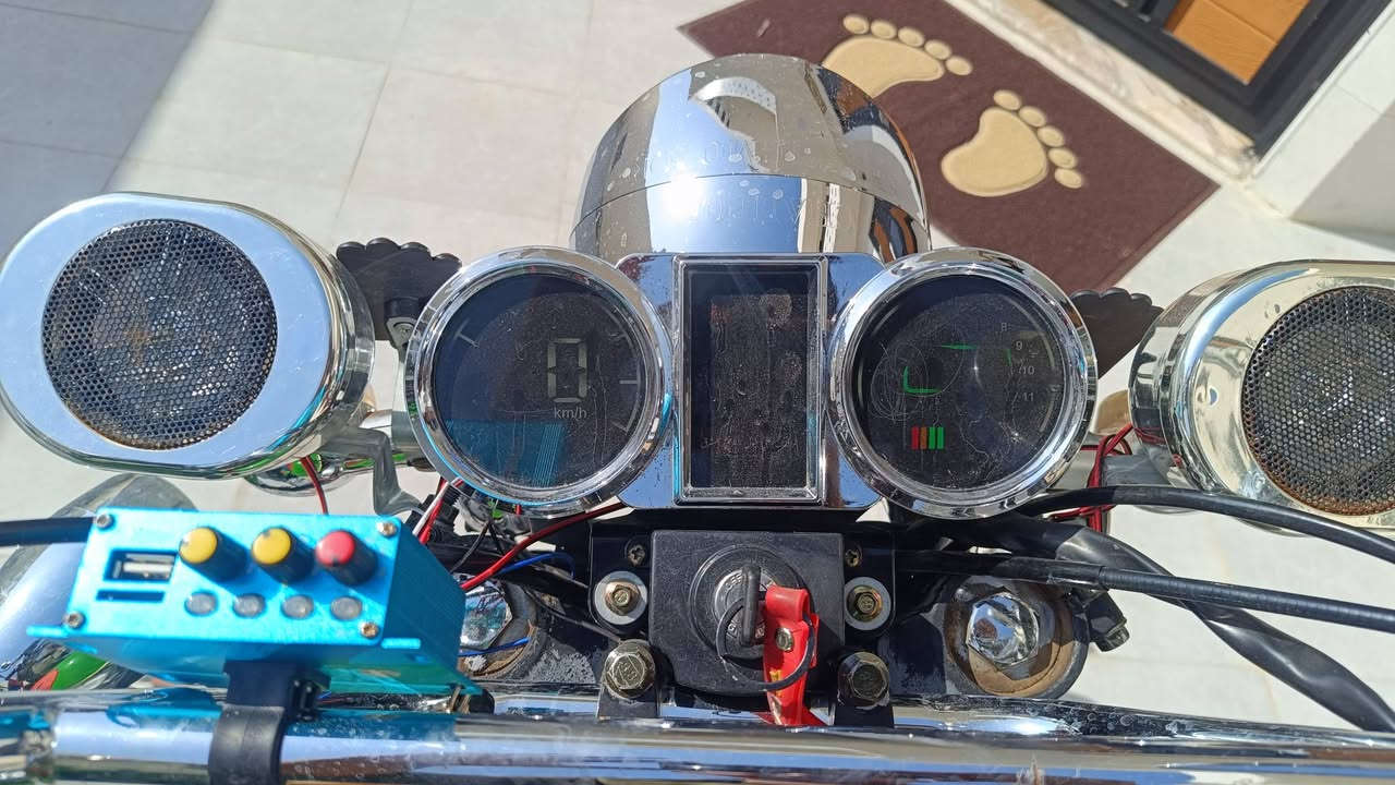 السلام عليكم ستوته للبيع موديل2023أوراق اصوليه ركبه مكفوله شاصي مكفول كهربائيات كله جديد مكينه مامفتوحه ستوته ماناقصه اي شي السعر 2500 وبيه مجال مكانه حله قرب العلويه شريفه بنت الحسن ***********
