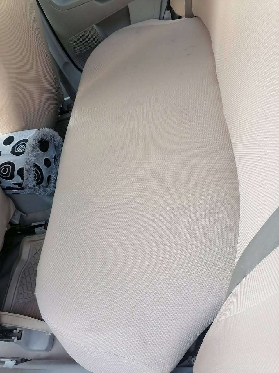 لانسەری قرش مۆدێل 2008 تەنها بۆ فرۆشتن دوپارچە بۆیاخ بێ ناوگرتن تایەی لۆکە
ڕۆنی تازە گۆڕاوە هایدرۆلیکی گێڕ گۆڕاوە هیچ خایسو مەعجونی نیە ..تەقەو ڕەقەی نیە هەمو گیانی تەئمیر کراوە 
بۆزانیاری زیاتر پەیوەندی بەم دو ژمارە مۆبایلەوە بکەن
80گەڵاو موعامەلە  
***********
***********
