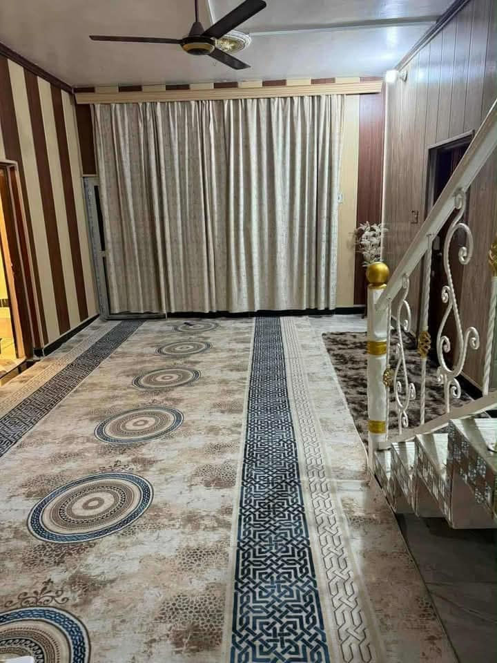 #أعــــــــلان
 بيت للبيع  #بحي_جامعه_الاولى كورنيش الجديد مال الفلاحيه شارع دكتور خيري
 ثالث بيت عن السده 
مطلوب مبادرة 80 
المساحه /200
 للاستفسار الاتصال على الارقام التالية 
واتساب /***********
أو اتصل /***********
النبراس للترويج العقارات للطلب والعرض جميع انواع العقارات في #محافظة_واسط_الكوت
