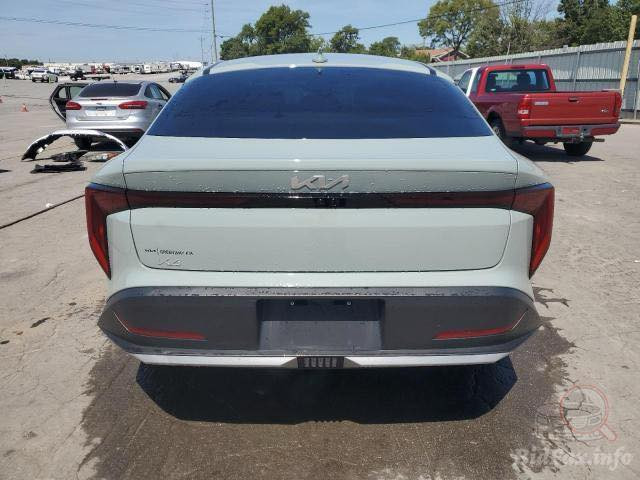 لسلام عليكم                                                                    كيا كي فور موديل 2025  دخول جديد بدون رقم على حادثه صور الحادث هاي مكان السياره بغداد الشعب الاتصال على الرقم ***********.                                     ***********
